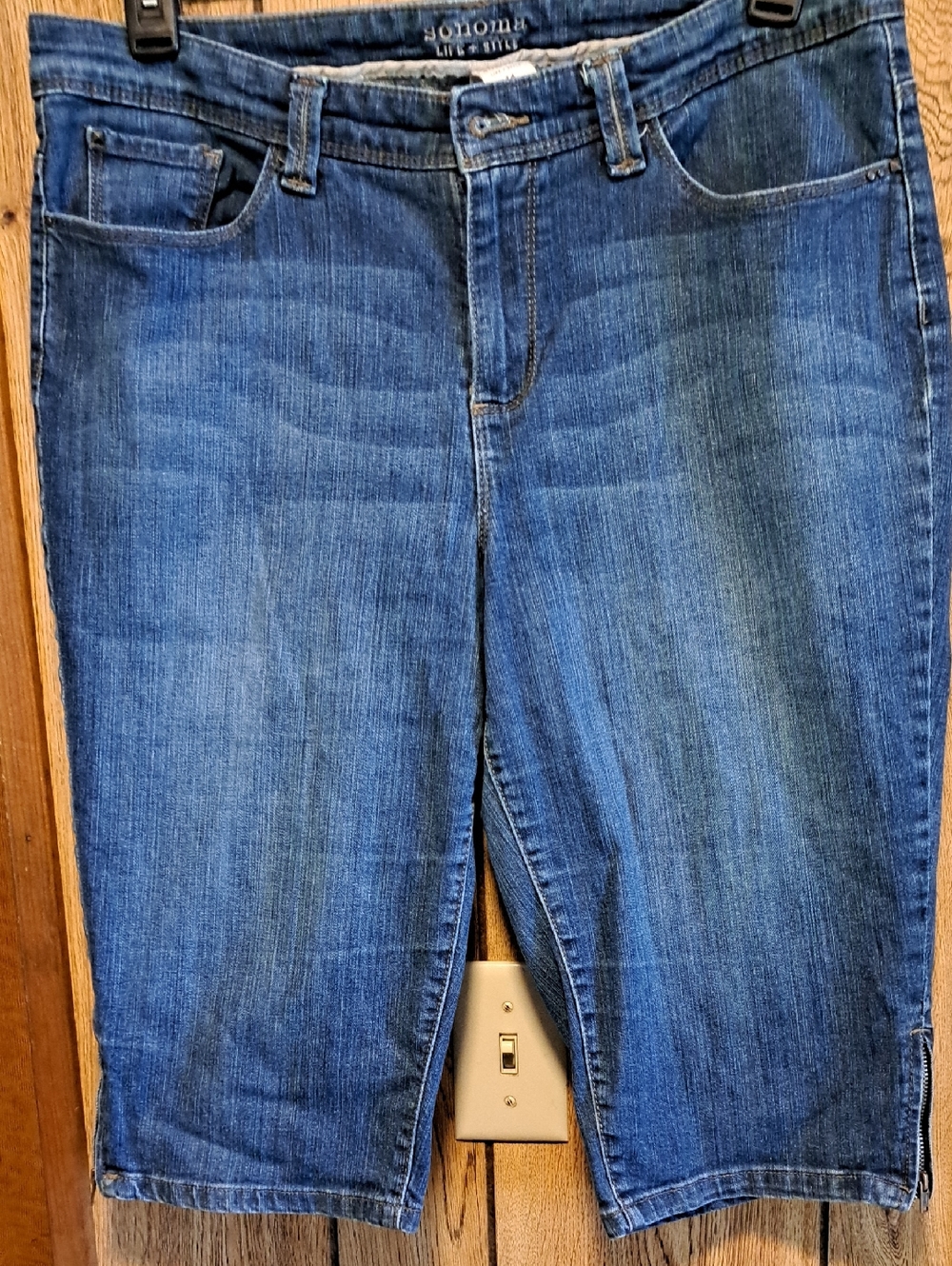 Sonoma Blue Cropped Denim Bermuda Jeans. Size 14
